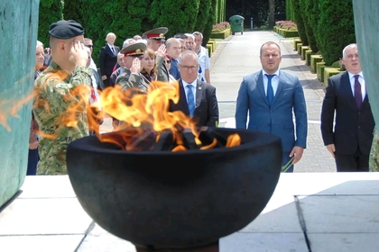 Тържествена церемония за почитане на паметта на загиналите български офицери и войници в заключителния етап на Втората световна война на Българското военно гробище във Вуковар